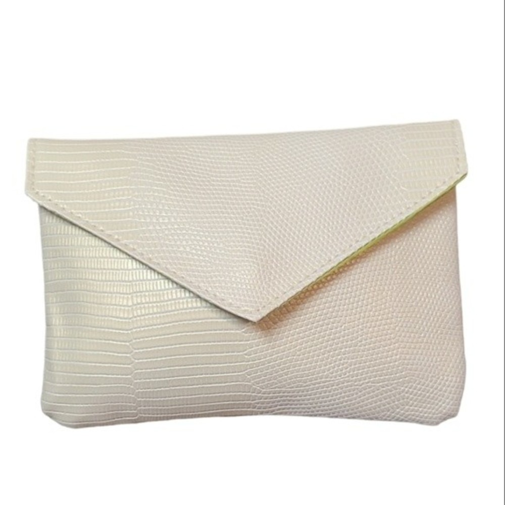 Ipsy metallic cream faux reptile make up bag NWOT